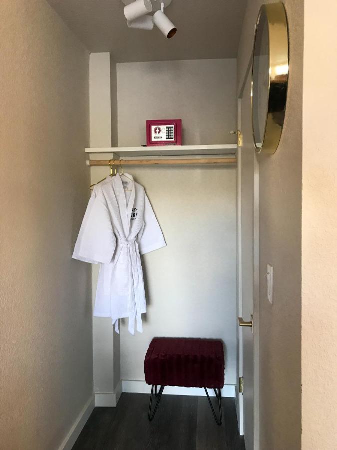 Hotel Mccoy بولمان المظهر الخارجي الصورة